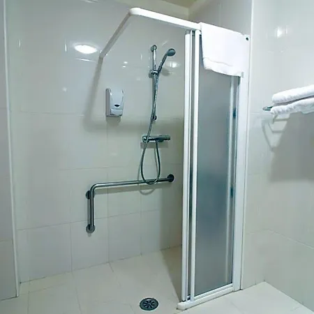 Torques Hotel 2*